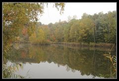 Spiegelglatter See