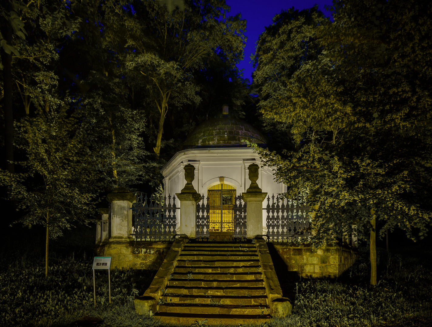 Spiegels Mausoleum