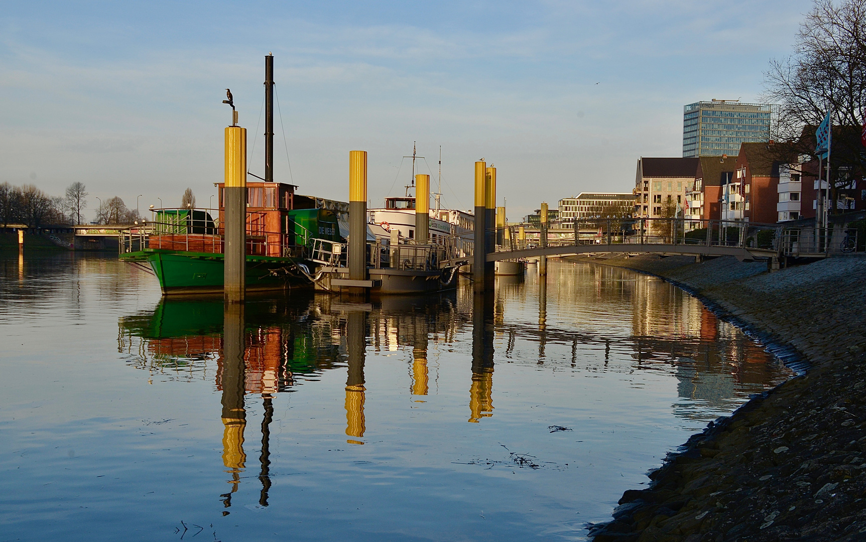 Spiegelspielereien auf der Weser