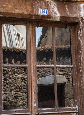 Spiegeltag - alte Mauer