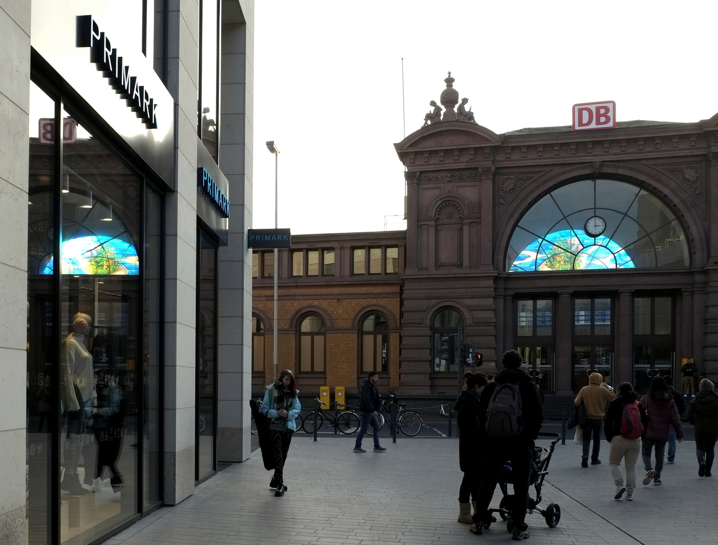 *Spiegeltag*  -  Bonn Hbf