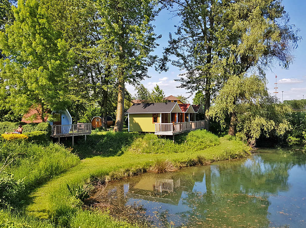 Spiegeltag: Campingplatz "Au an der Donau"