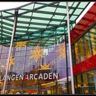 Spiegeltag- Eingang Erlangen Arcaden