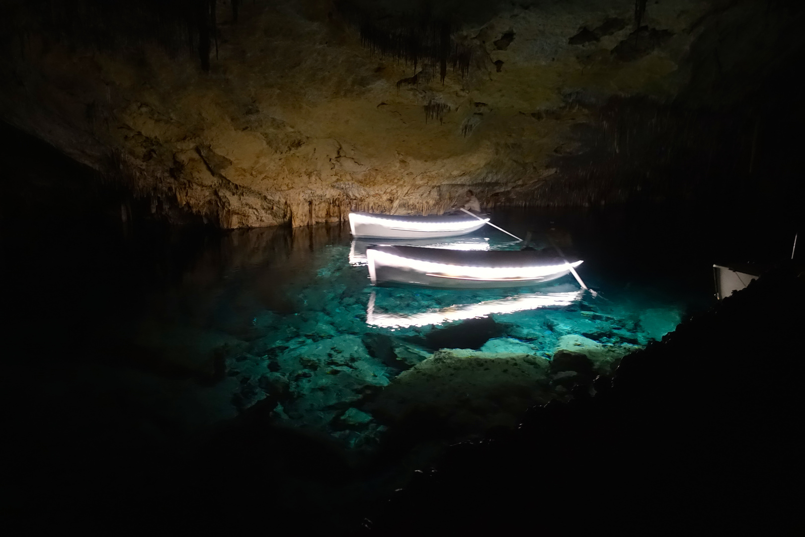 Spiegeltag / in den Cuevas del Drach auf Mallorca