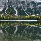 Spiegeltag: Lago di Braies, Dolomites Italien