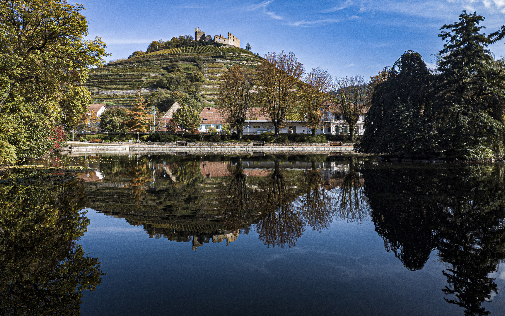 Spiegeltag - Staufen im Herbst