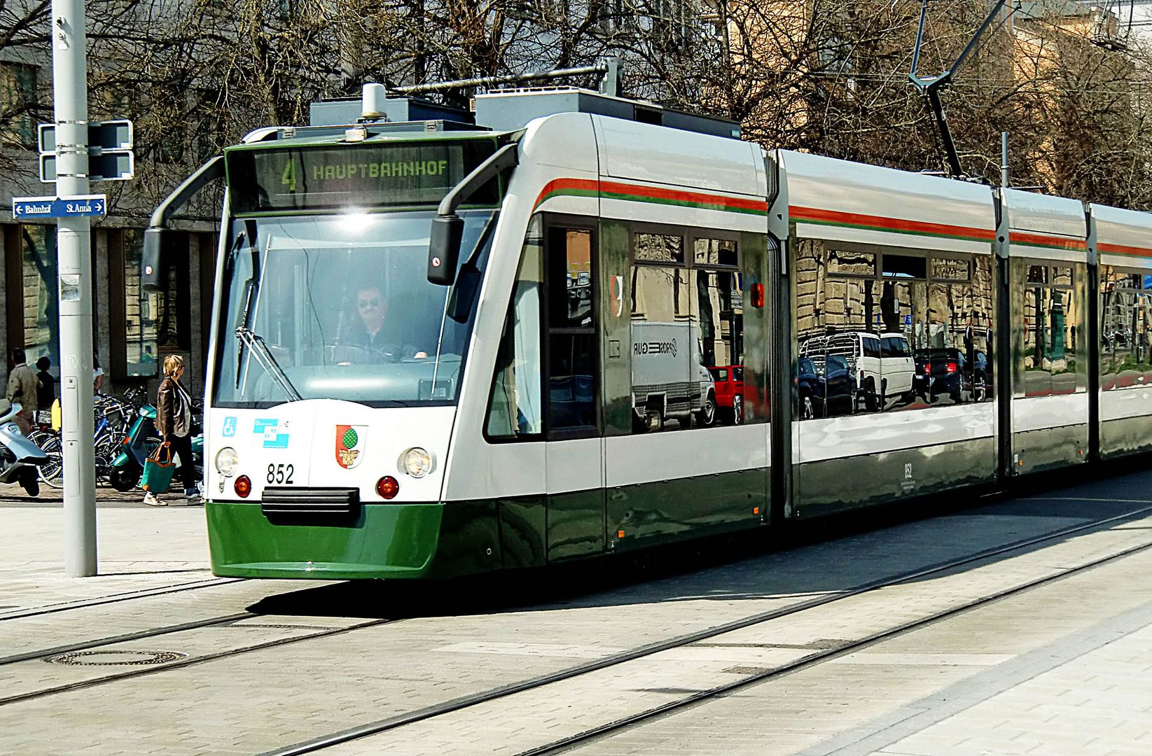 Spiegeltag- Straßenbahn