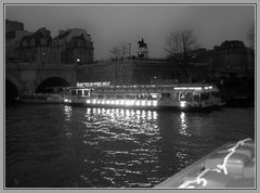 Spiegeltag- Vedettes du Pont Neuf