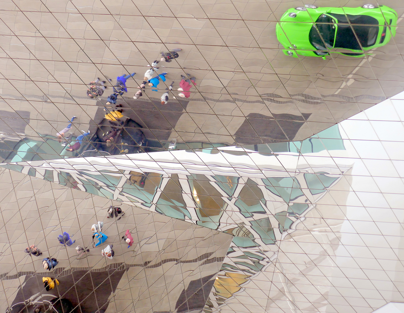 Spiegeltag:Porsche-Museum(1) Foto & Bild | world, spezial ...