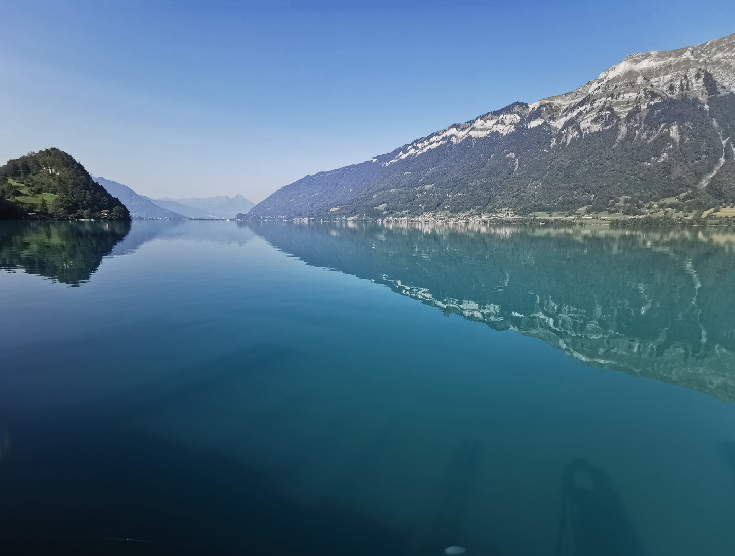 Spiegelung am Brienzersee