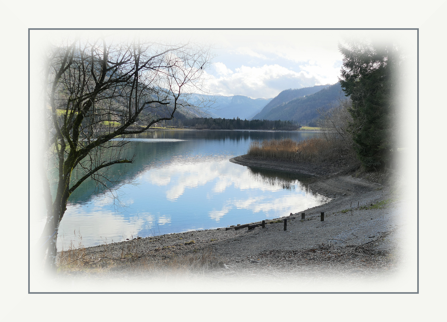 Spiegelung am Faistenauer Hintersee