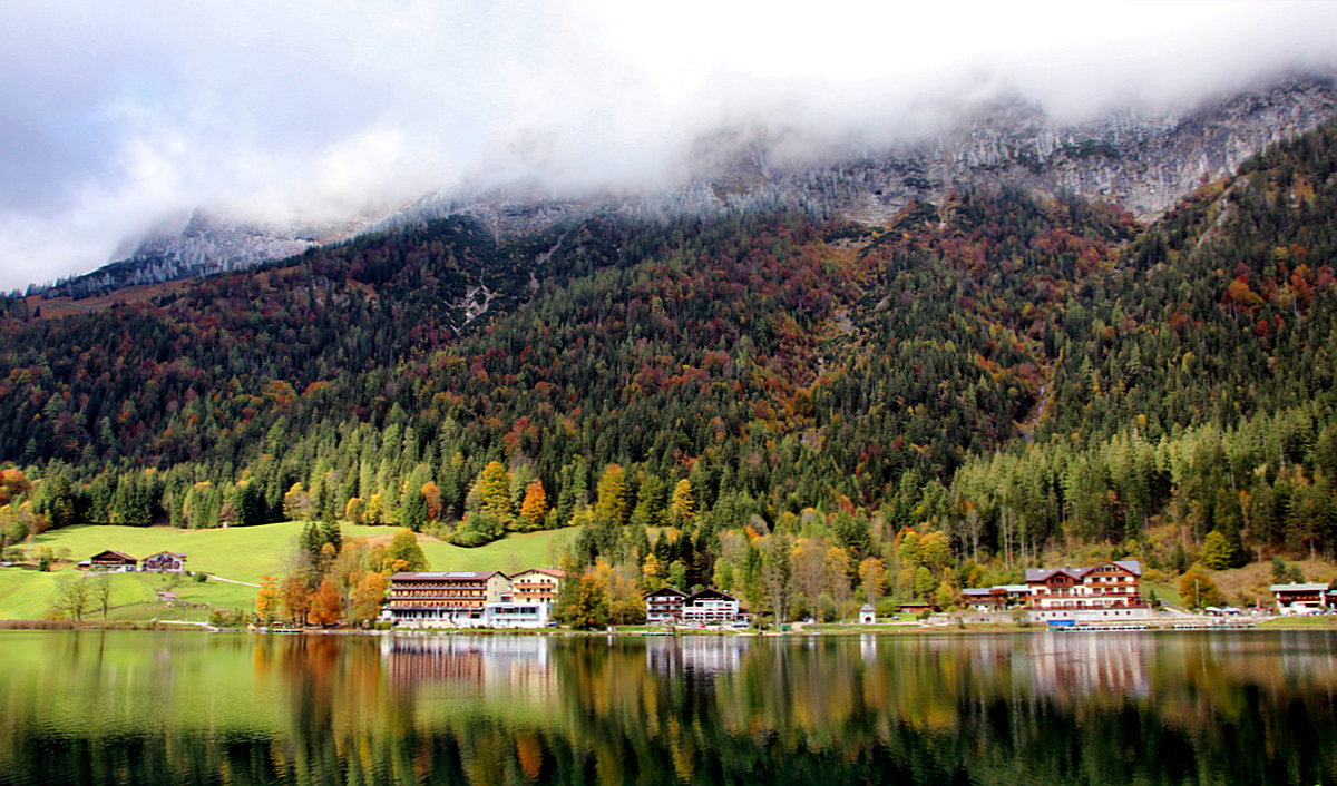 Spiegelung am Hintersee