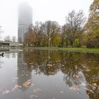 Spiegelung am Hotelturm