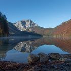 Spiegelung am  Langbathsee