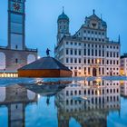 Spiegelung am Rathausplatz