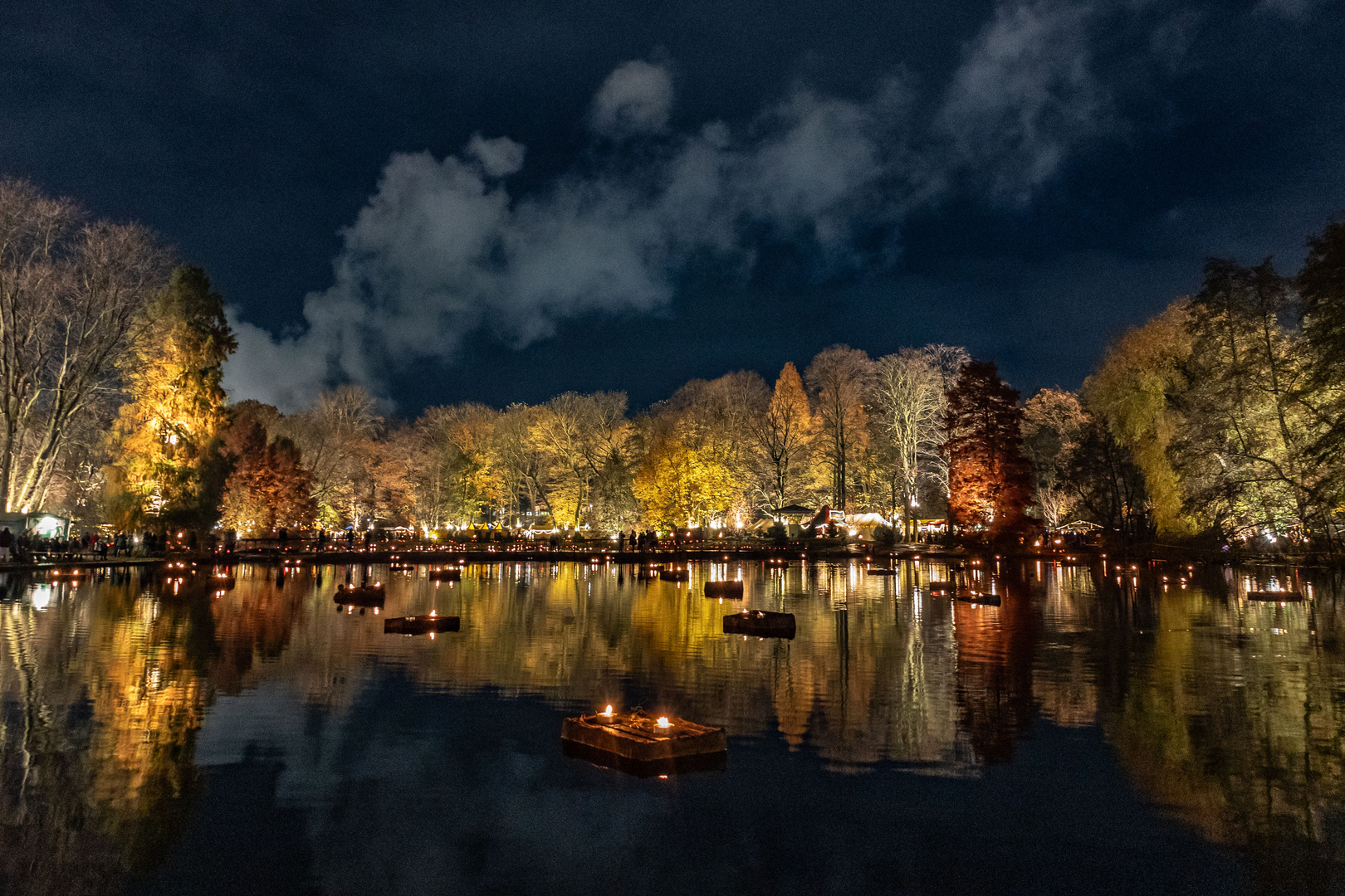 Spiegelung am See 