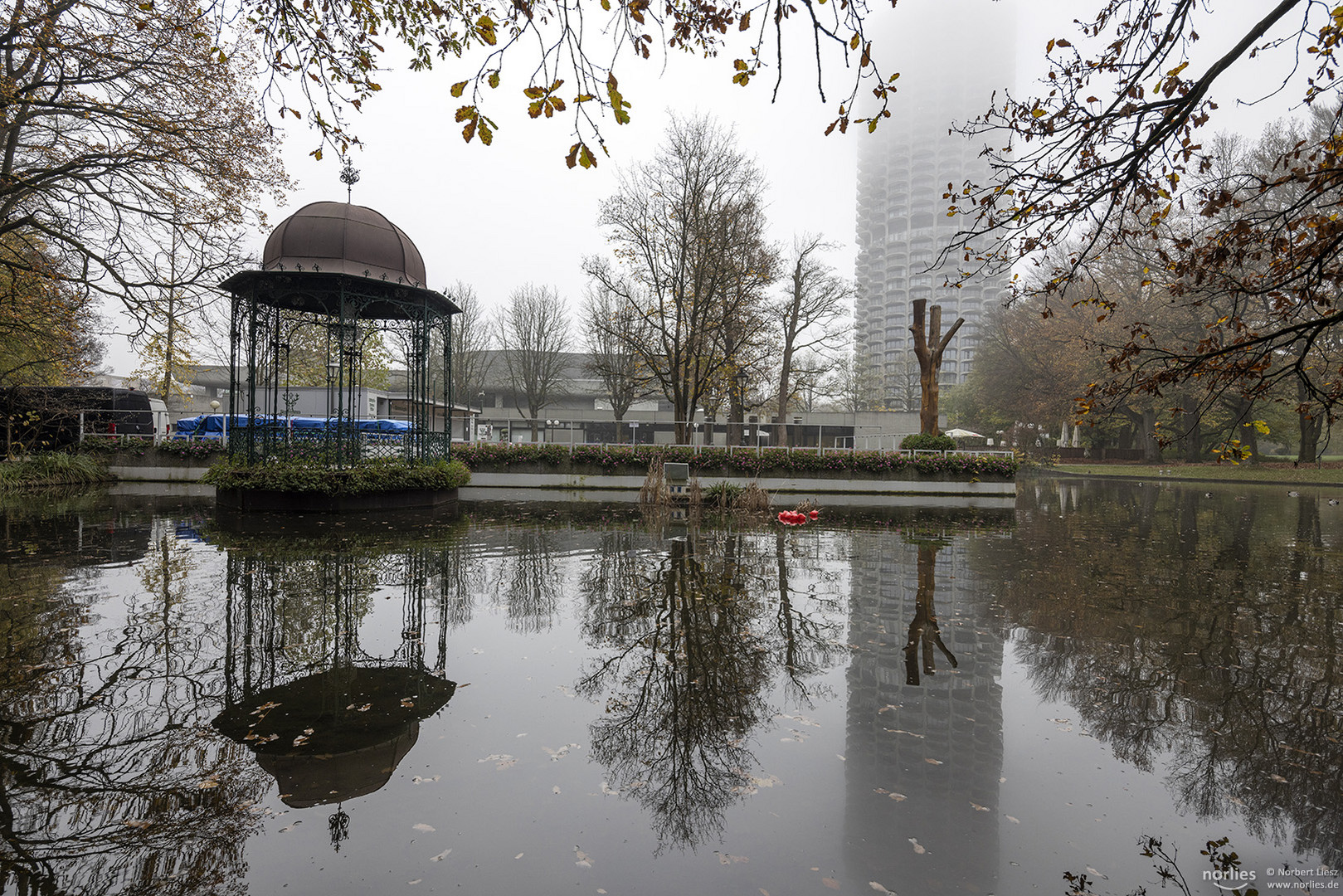 Spiegelung am See