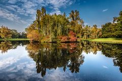 Spiegelung am See