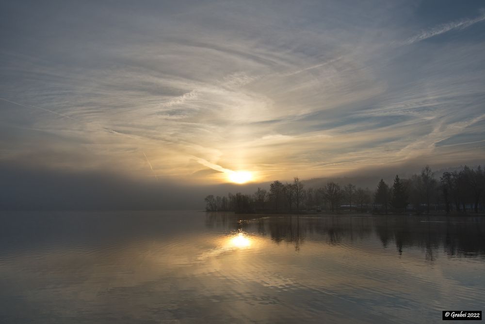 Spiegelung am Waginger See 