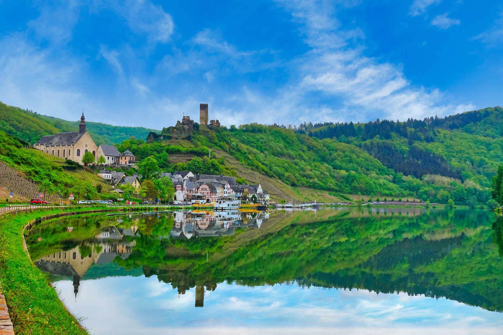 Spiegelung an der Mosel 