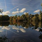 Spiegelung auf dem Quellenteich