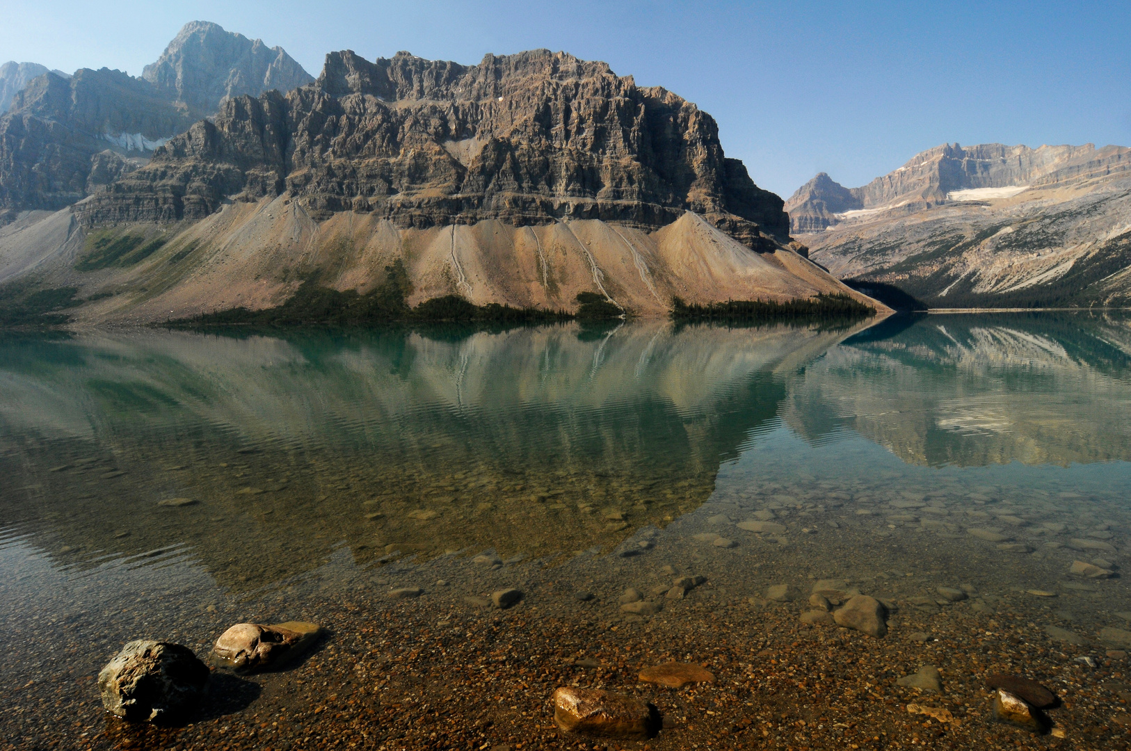 Spiegelung auf dem Weg von Banff nach Jasper