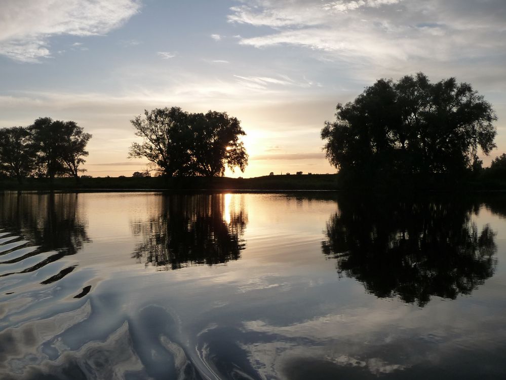 Spiegelung auf der Eider