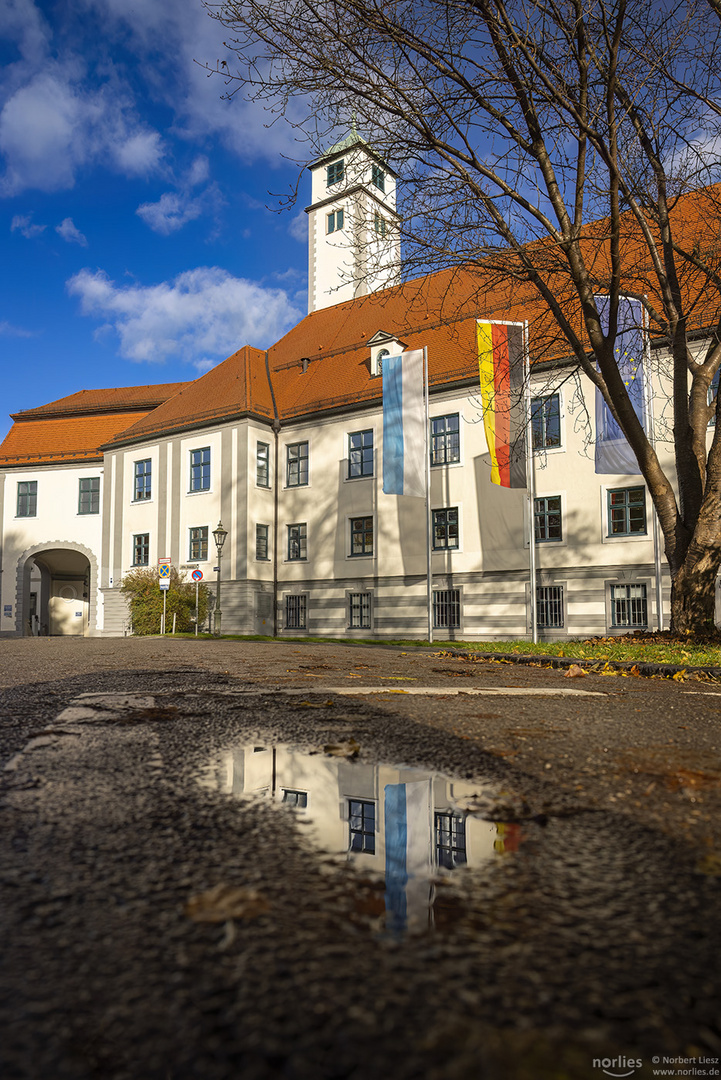 Spiegelung beim Pfalzturm