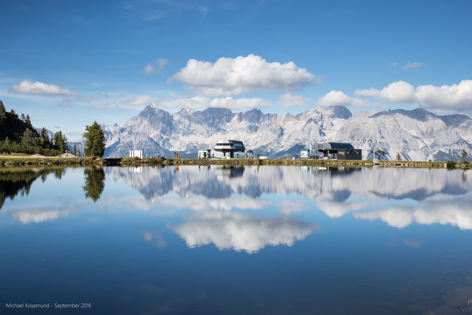 Spiegelung Dachsteingebirge