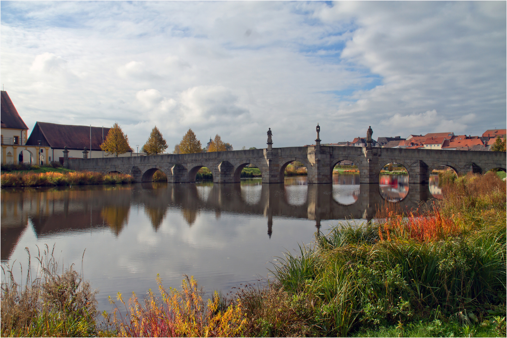 spiegelung der fischhofbrücke ...