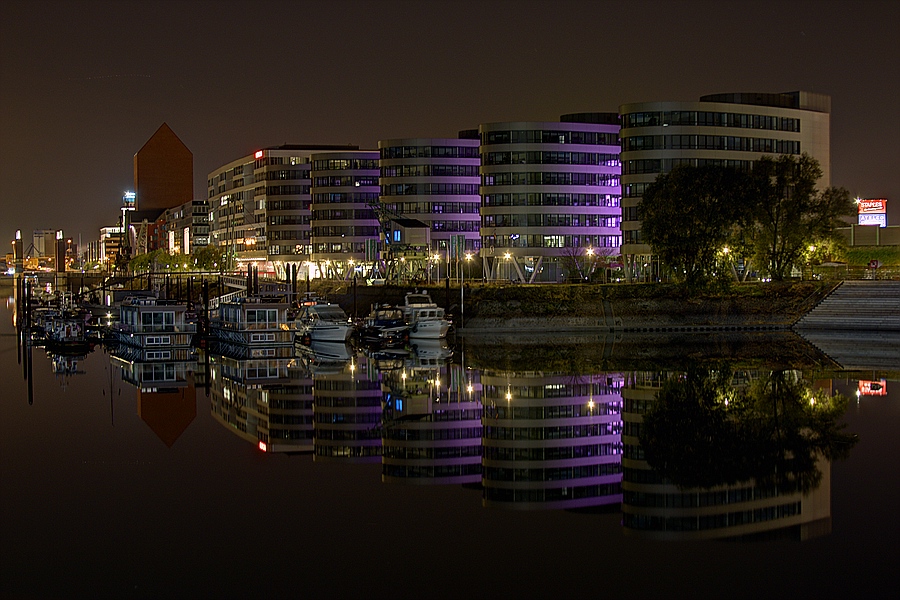  Spiegelung der Five Boats...