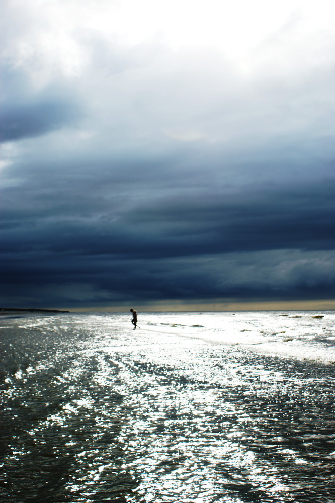 Spiegelung der Sonne auf `s Meer