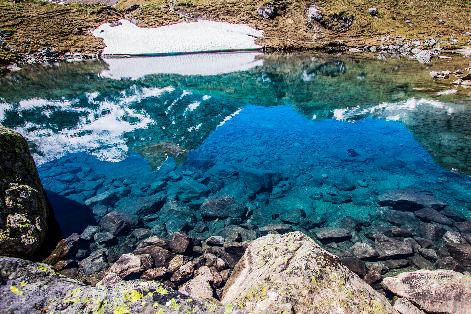  Spiegelung des Breitenhorn im Oberhorensee 2065 m.ü.M.