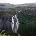 Spiegelung eines der endlos vielen Wasserfälle