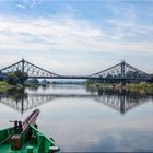 Spiegelung - Elbbrücke "Blaues Wunder" Dresden Baselitz