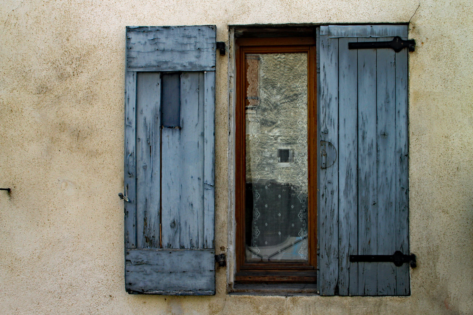 Spiegelung: Fenster im Fenster