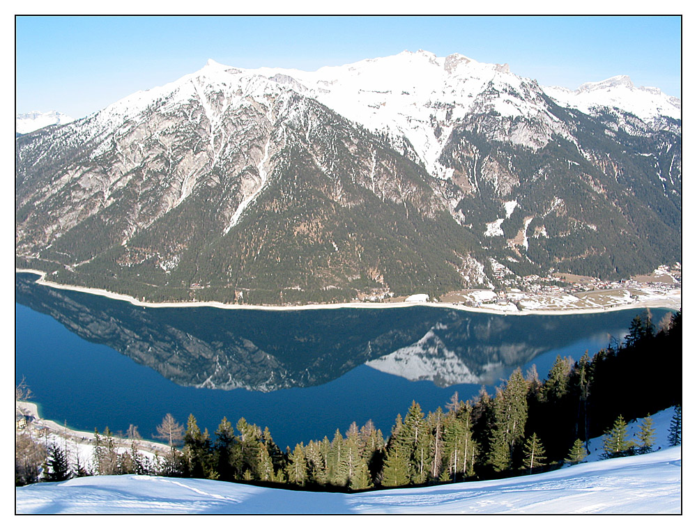 Spiegelung im Aachensee