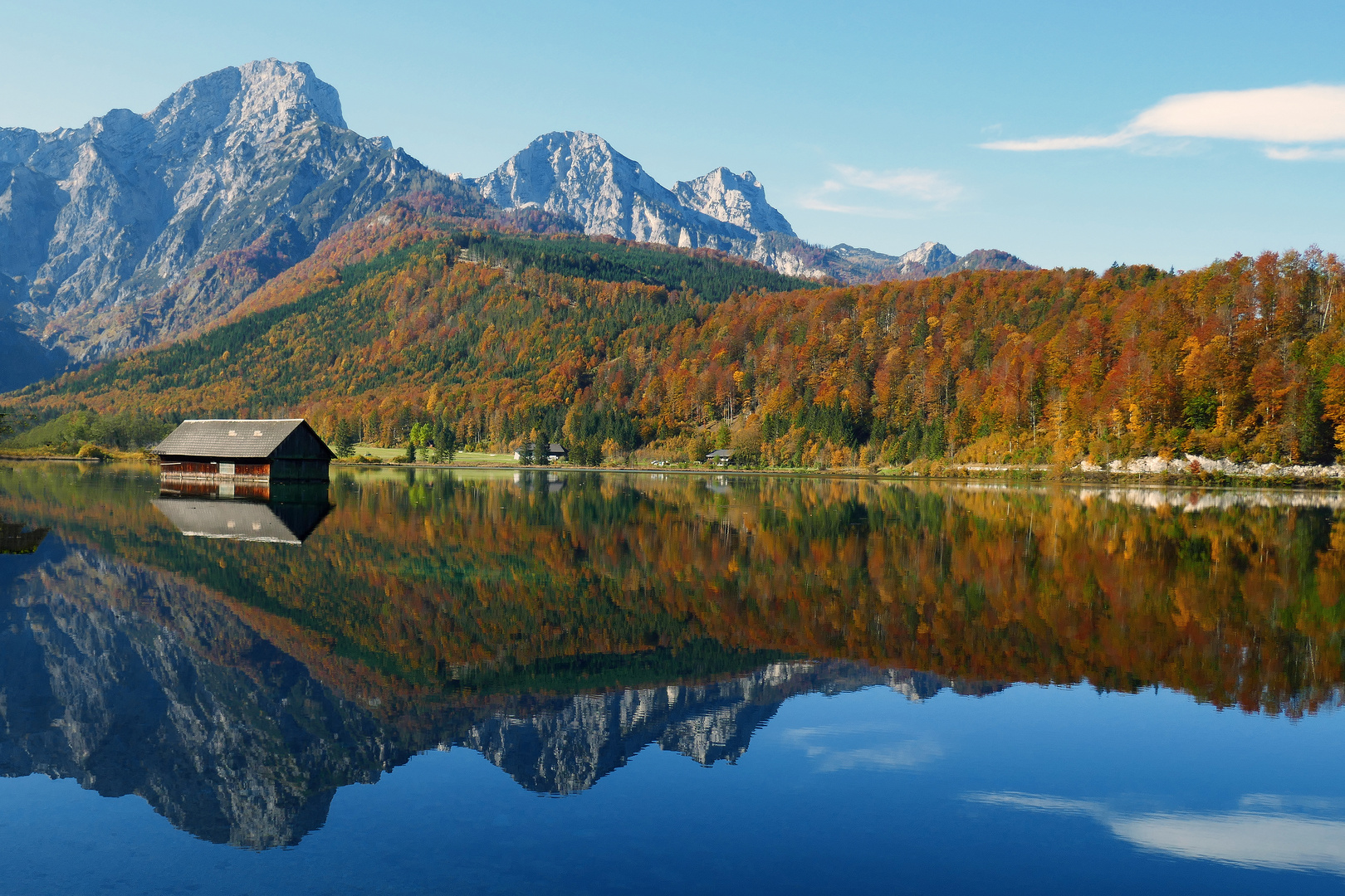 Spiegelung im Almsee