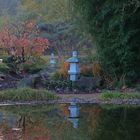 Spiegelung im  Asia-Garten