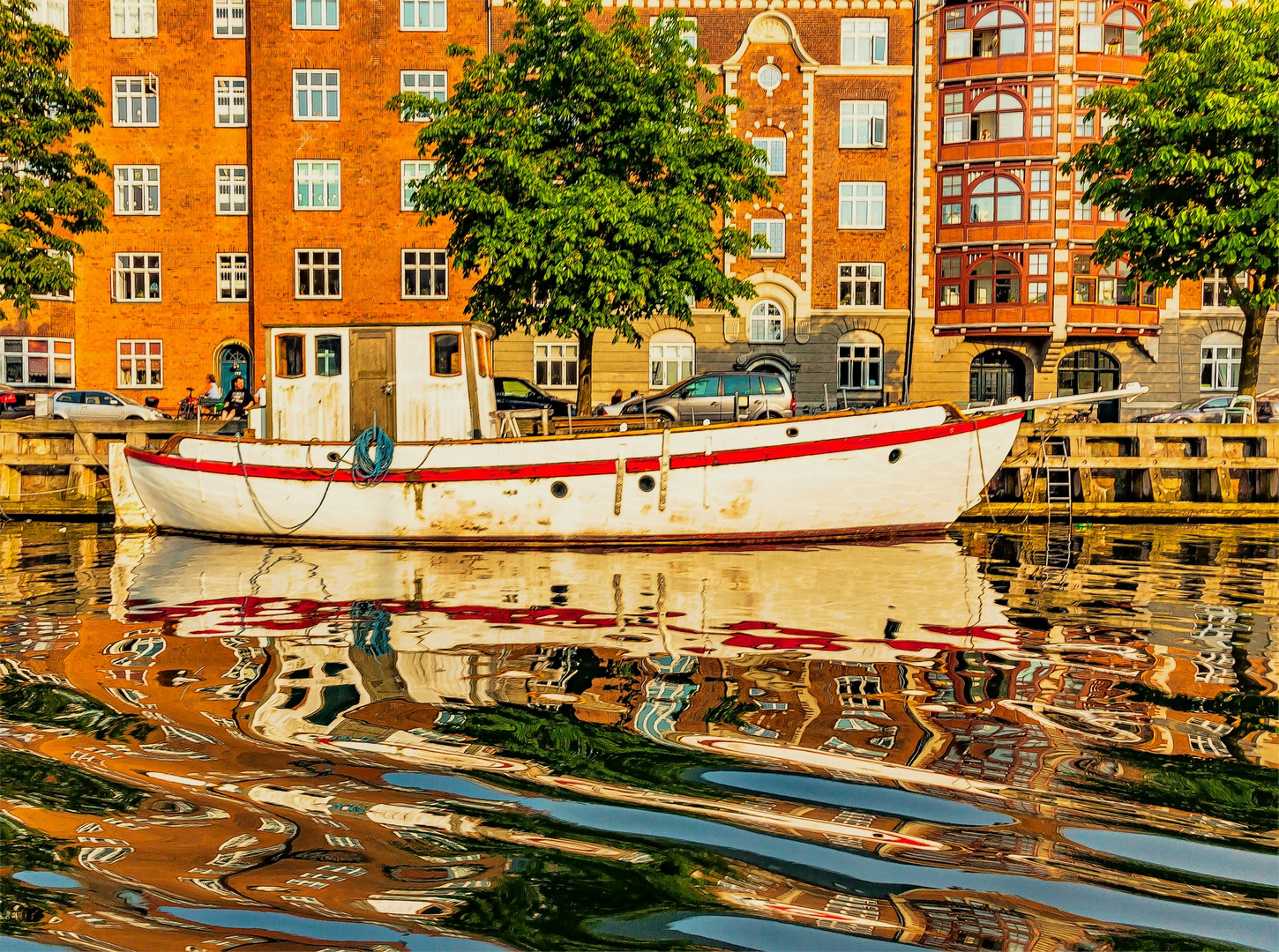 Spiegelung im Christianshavns Kanal