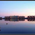 Spiegelung im Hafen