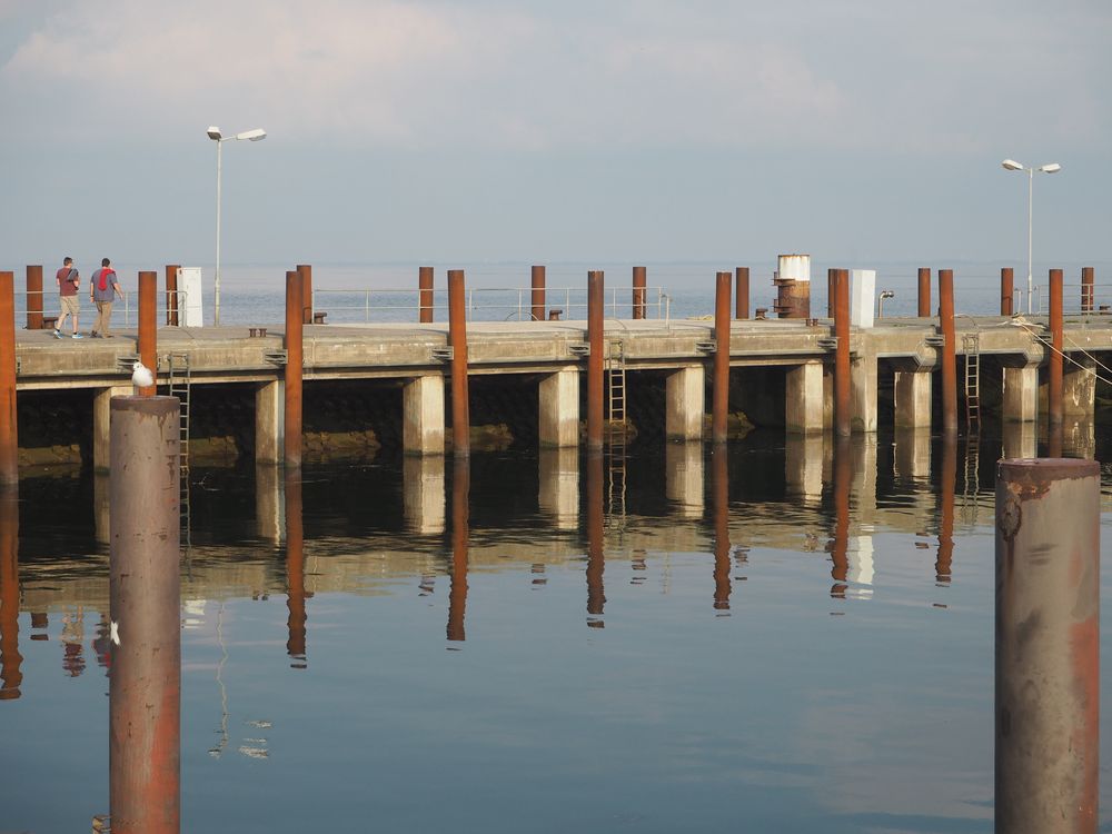 Spiegelung im Hafen von List