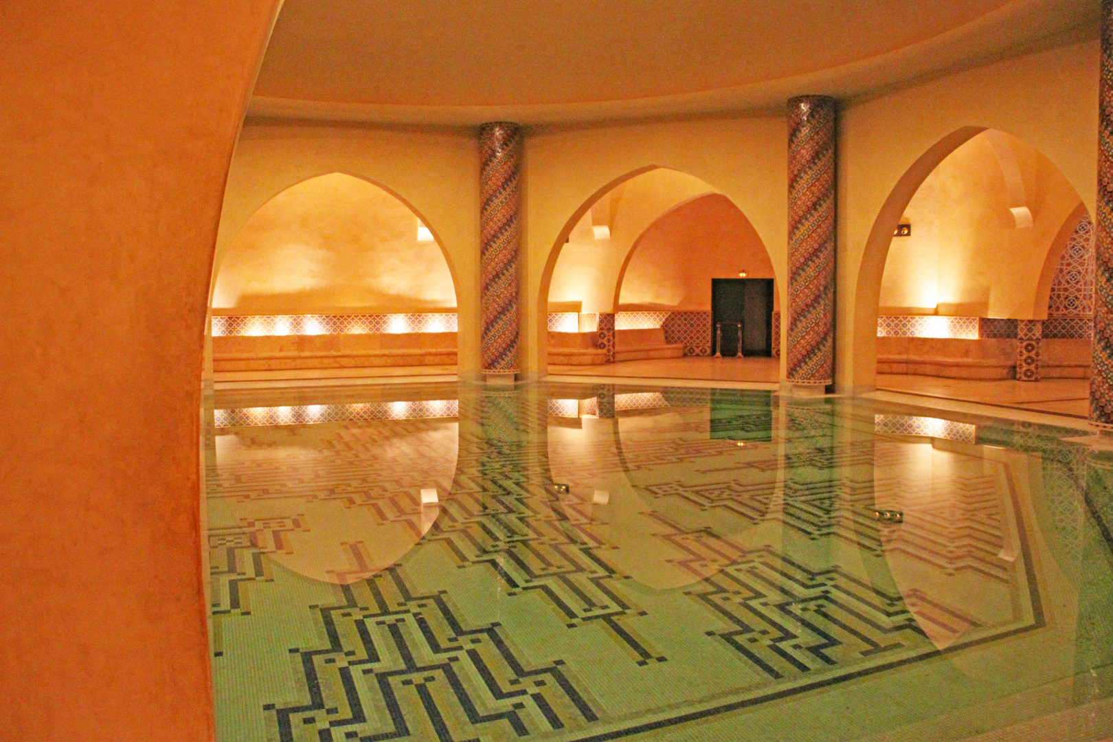 Spiegelung im Hammam