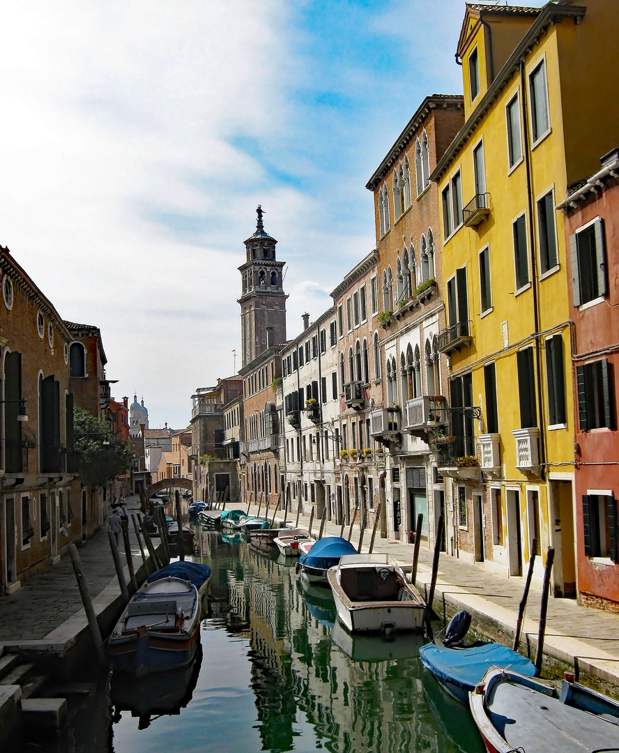 Spiegelung im Kanal von Venedig