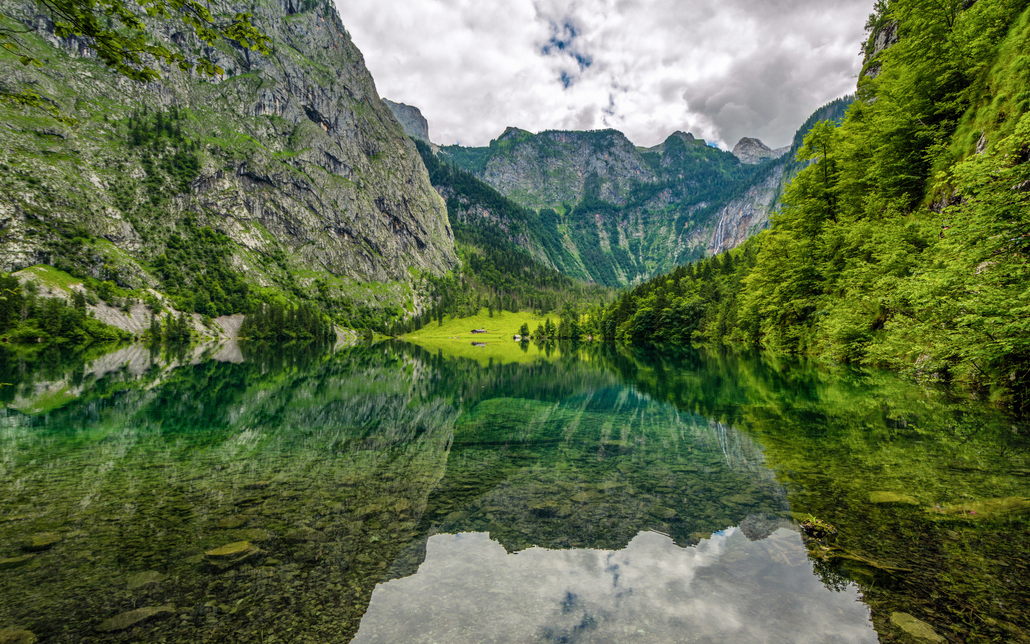 Spiegelung im Obersee