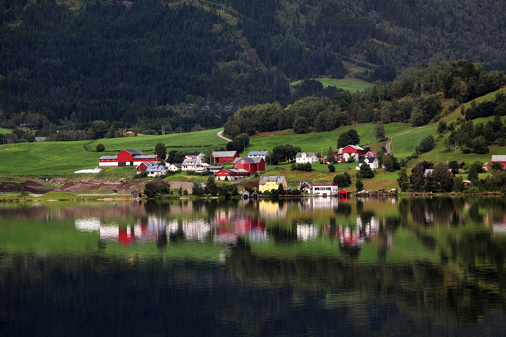 Spiegelung im Romsdahlfjord