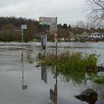 Spiegelung im Ruhrhochwasser