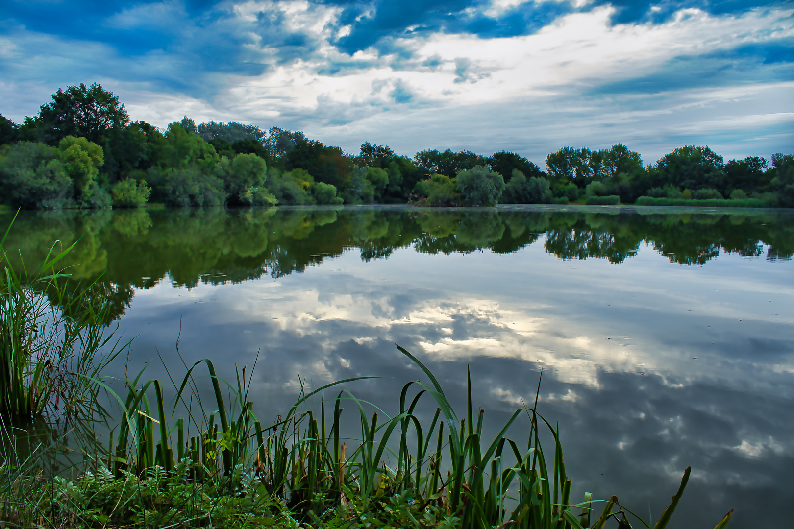 Spiegelung im See