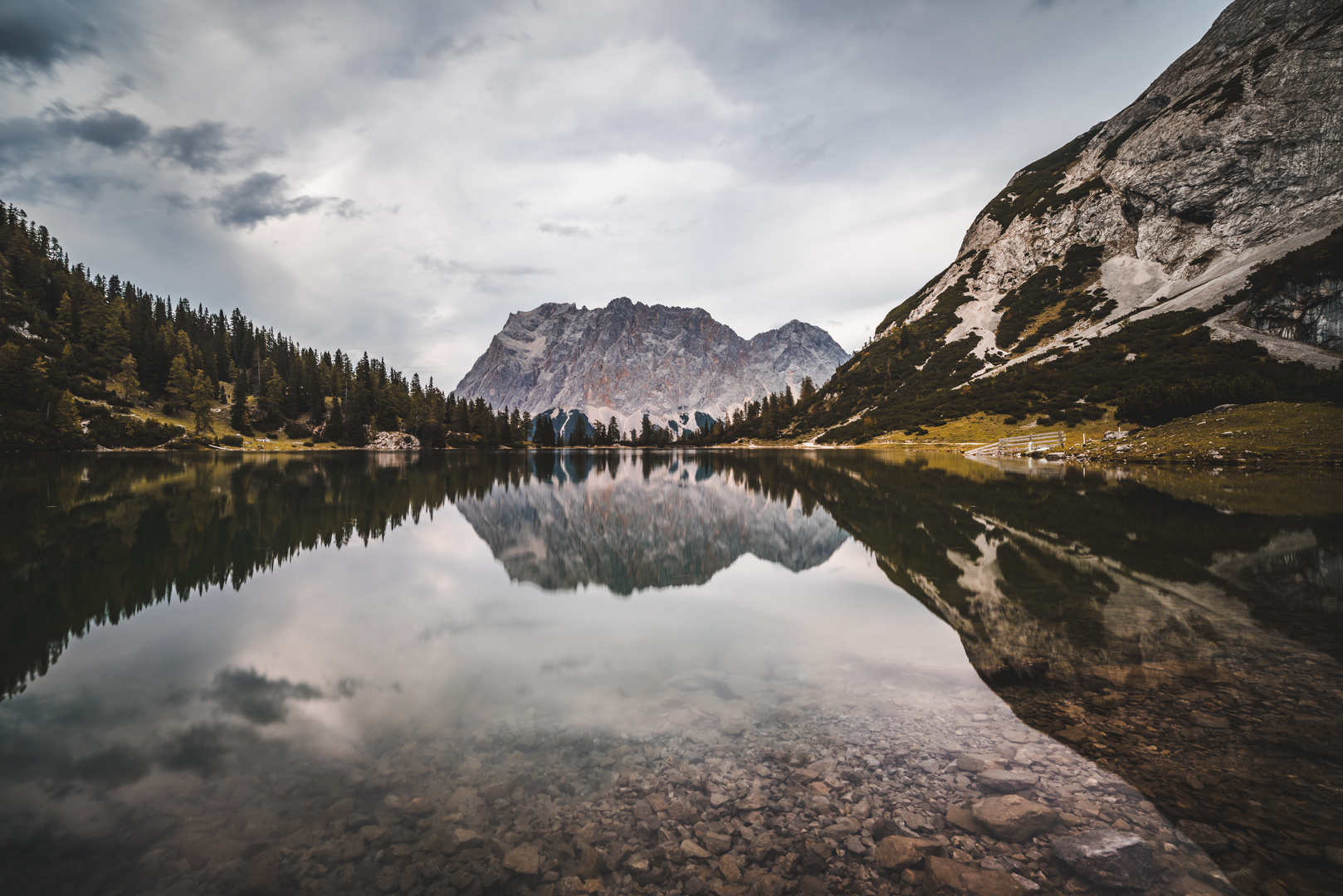 Spiegelung im Seebensee