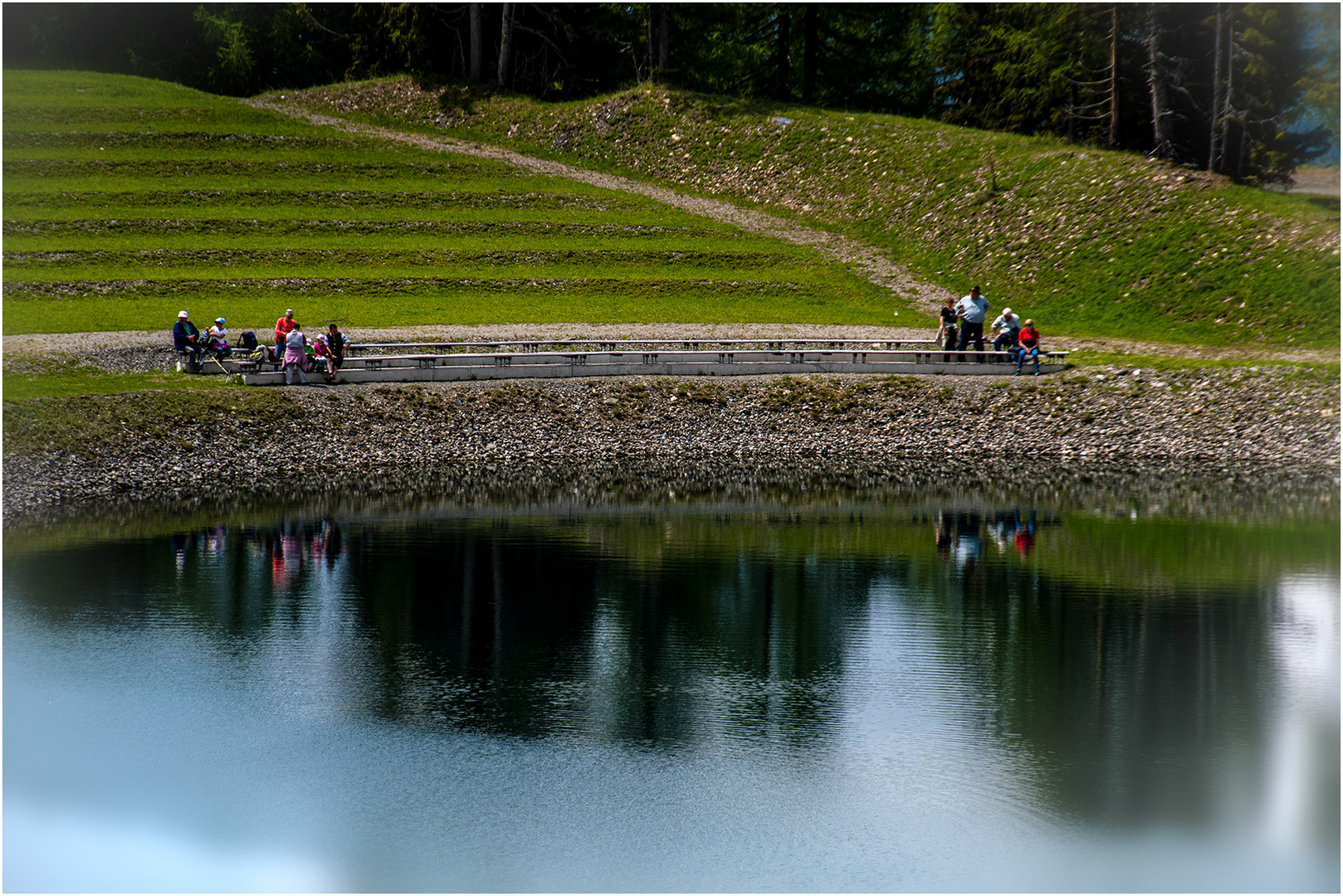 Spiegelung im Speichersee